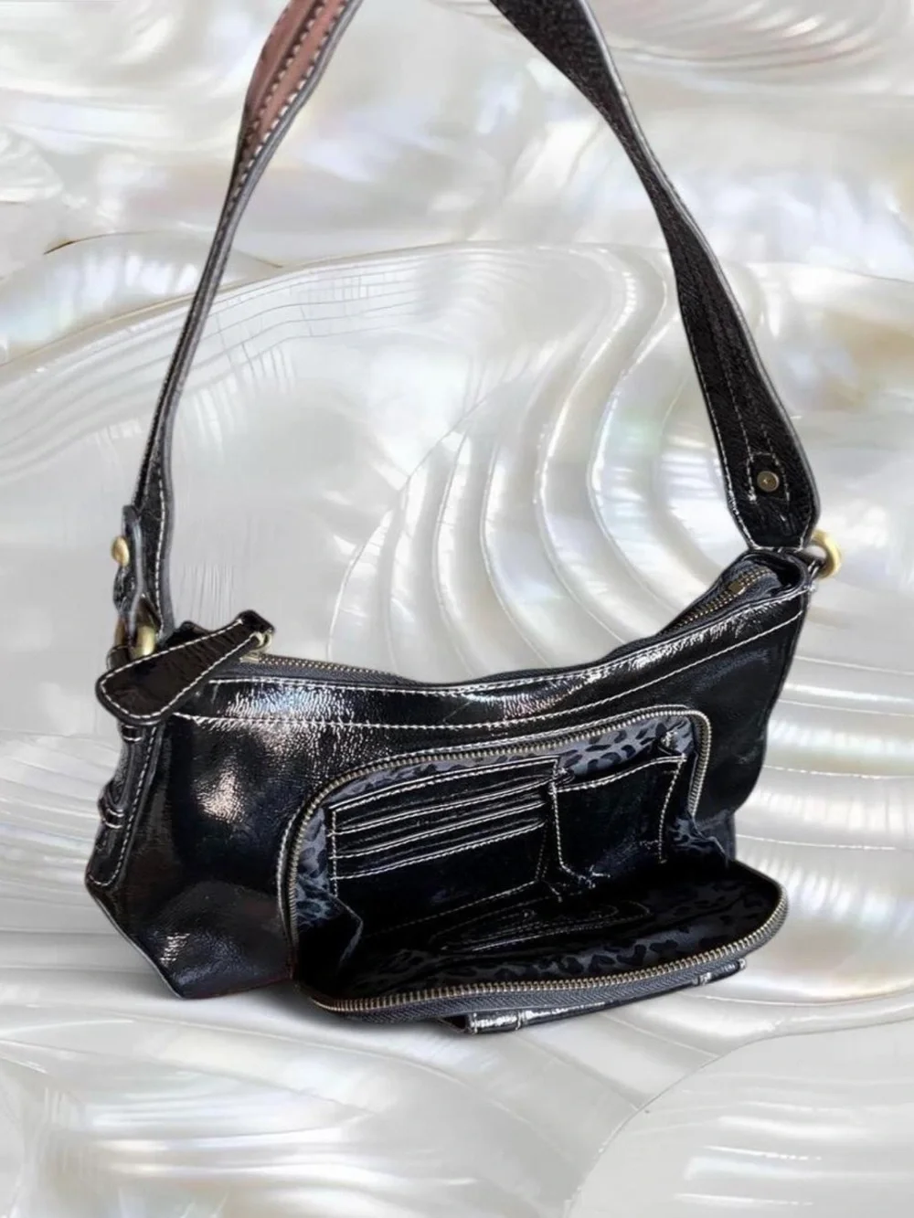 Vintage Perlina Leather Shoulder Purse